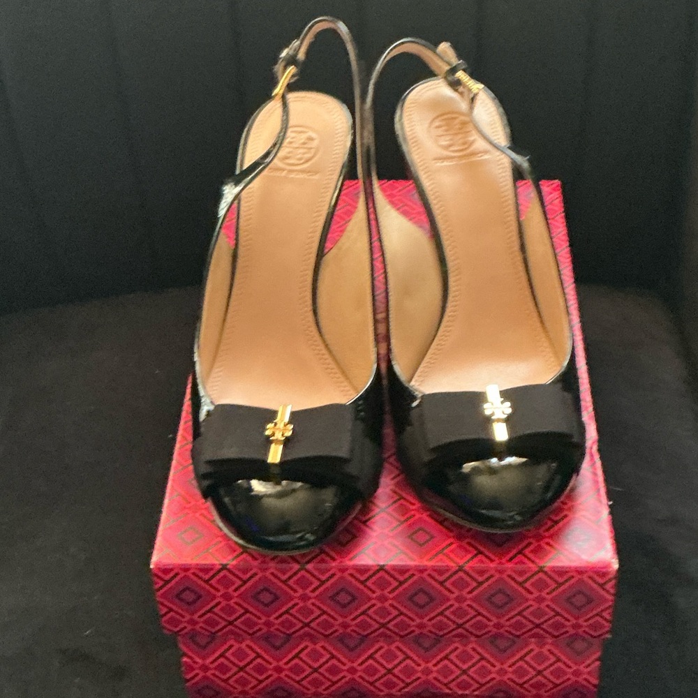 Tory Burch Black Patent Leather Slingback Heels